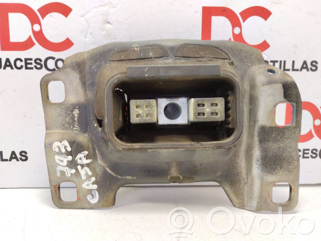 Engine mount bracket   1871260