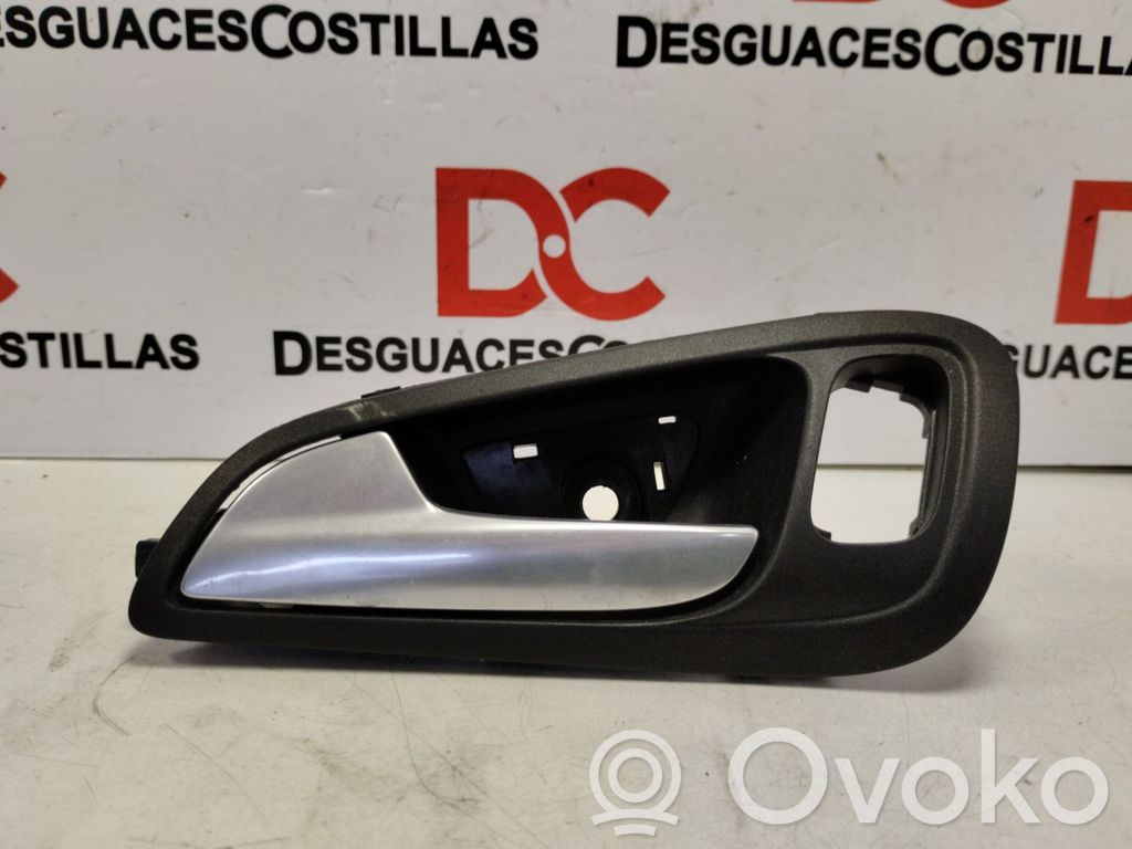Manecilla interna puerta delantera   1857227