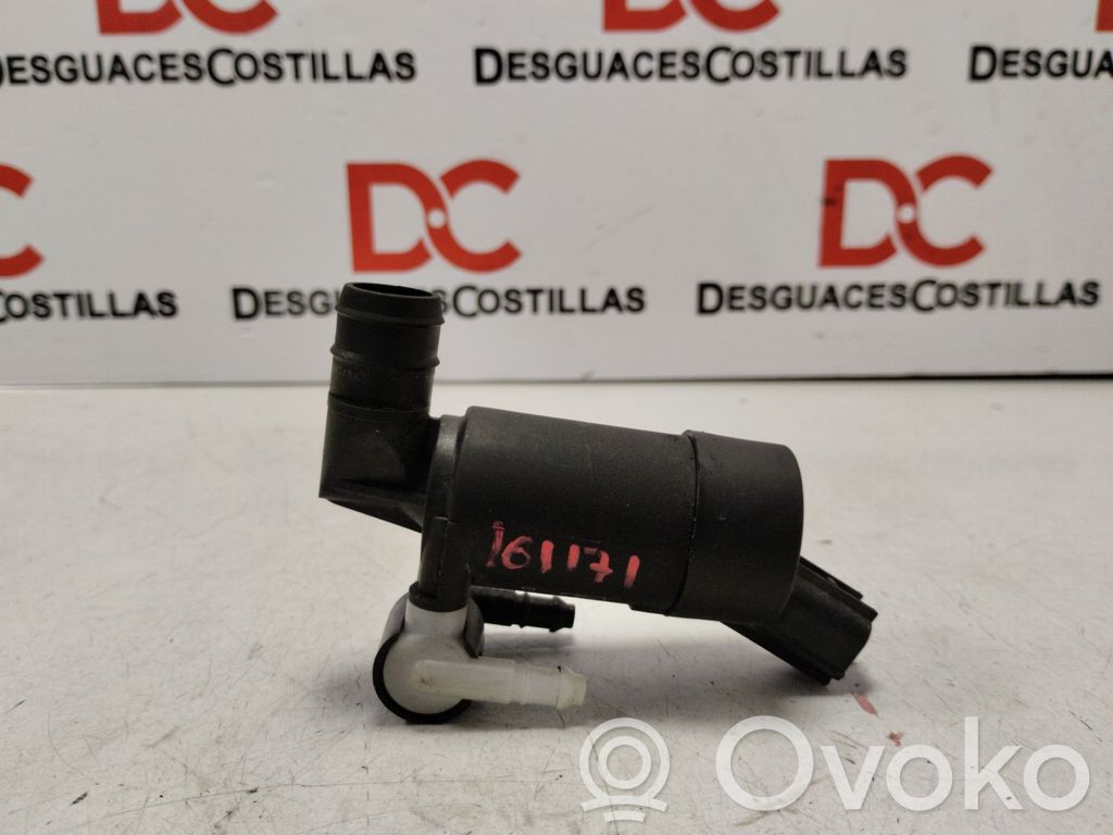 Ford Focus Windscreen/windshield washer pump 