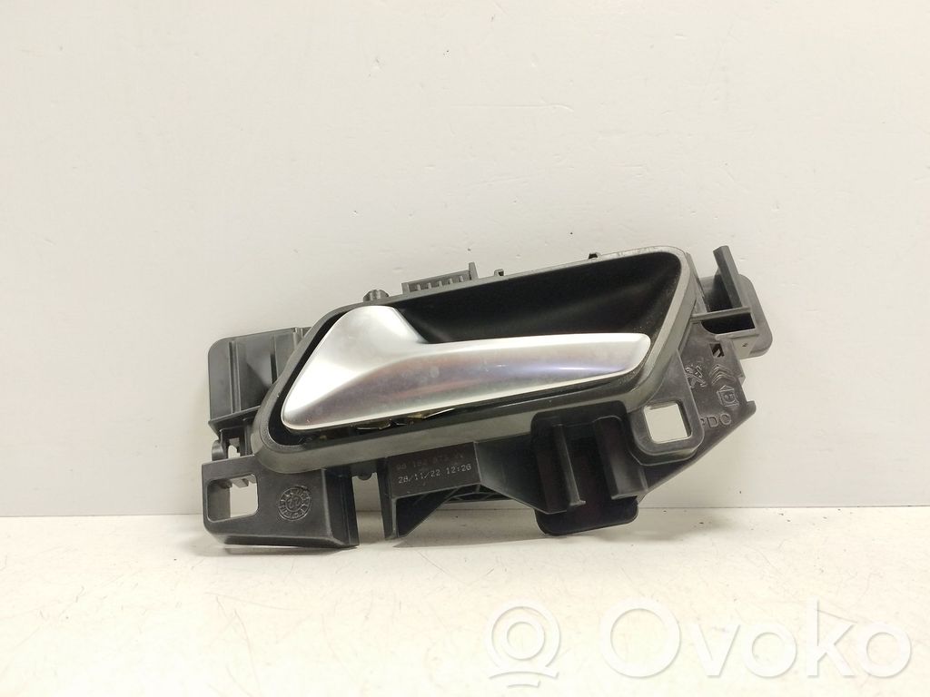 Citroen Berlingo Front door interior handle 