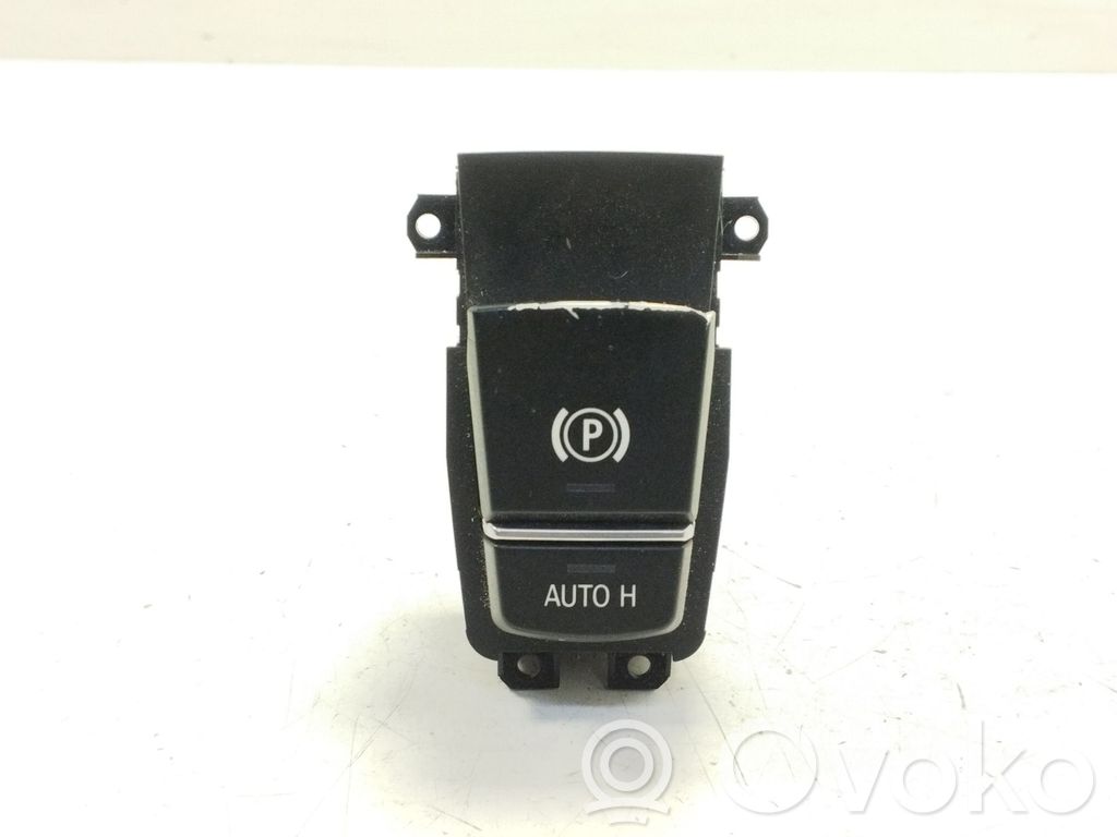 Hand brake release handle   921759401