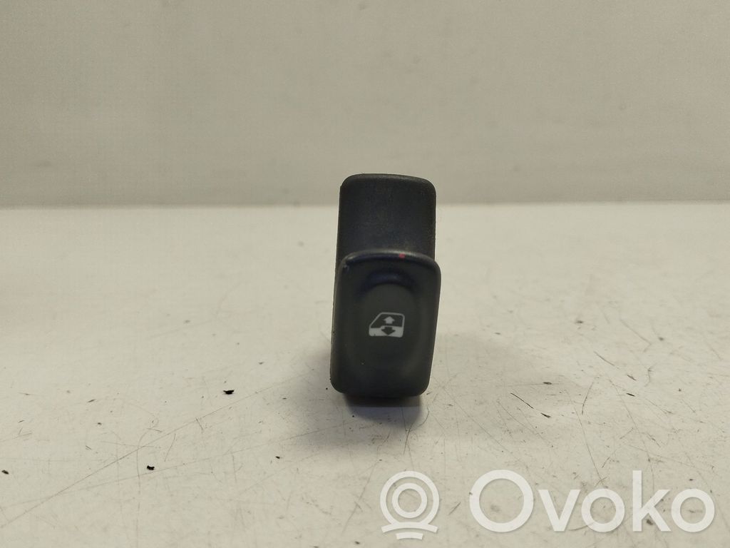 Renault Clio II Electric window control switch 