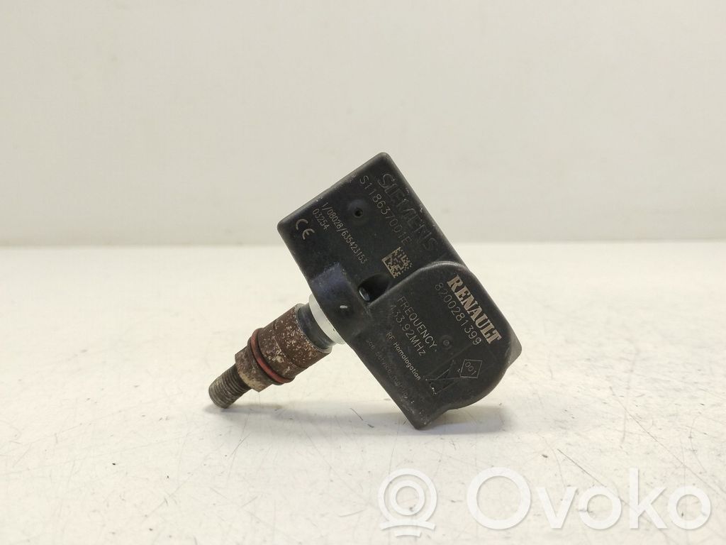 Renault Megane II Oil pressure sensor 