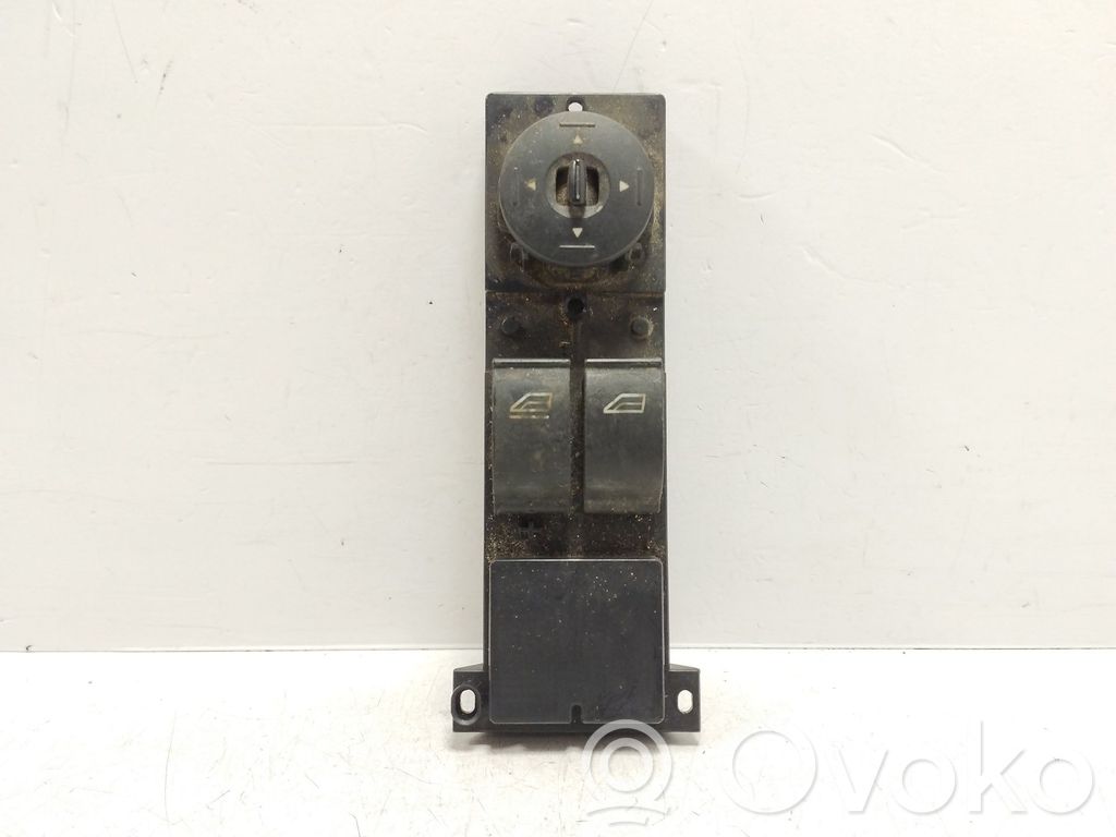 Ford Focus Electric window control switch 