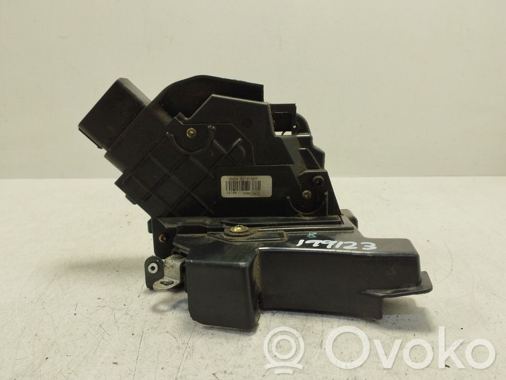 Ford Focus Front door lock 