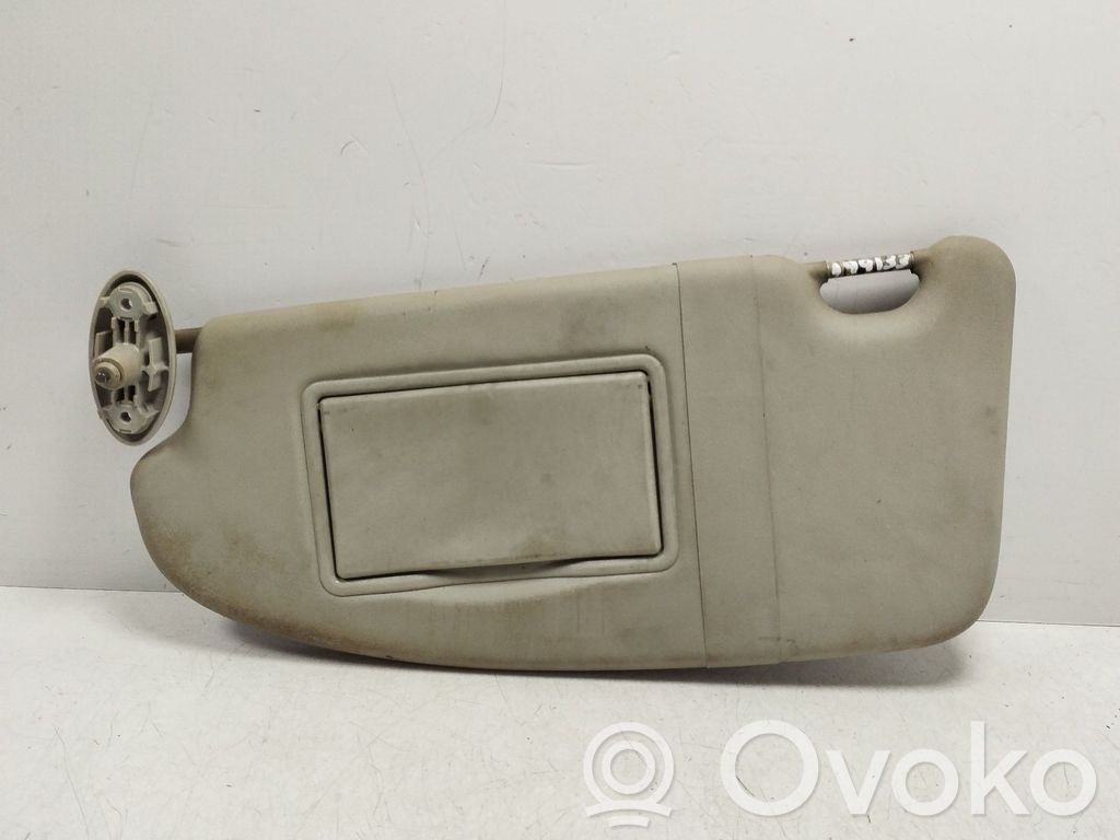 Sun visor   1700319