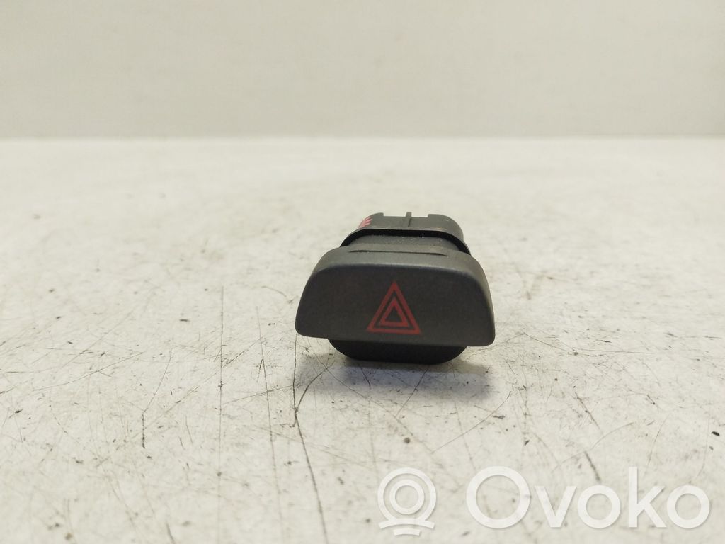 Ford Focus Hazard light switch 