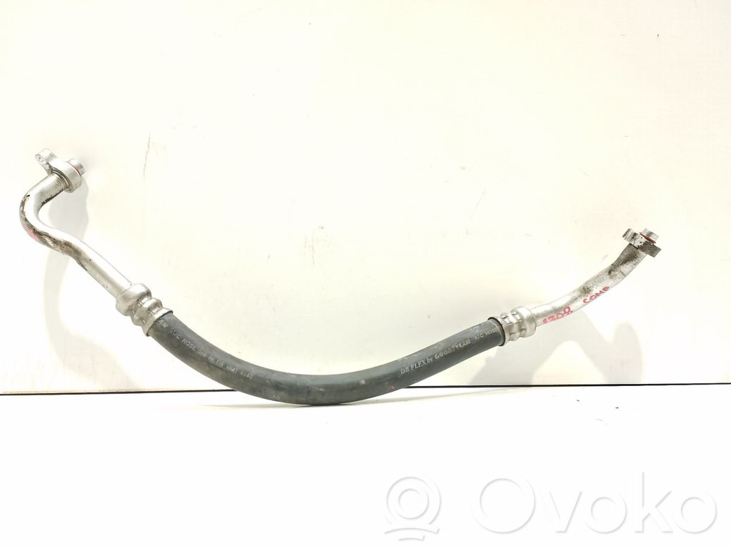 Ford Focus Air conditioning (A/C) pipe/hose 