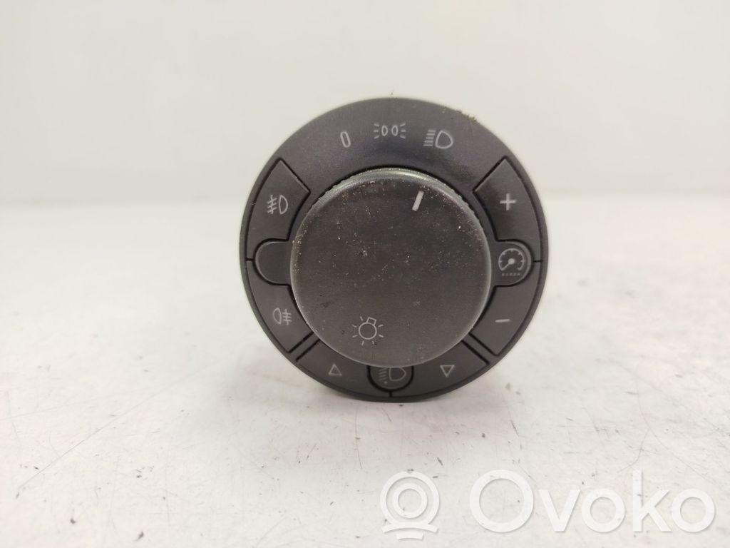 Panel lighting control switch   13249397EB