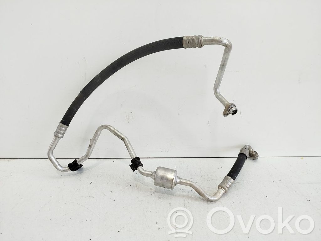 Renault Clio III Ilmastointilaitteen putki (A/C) 