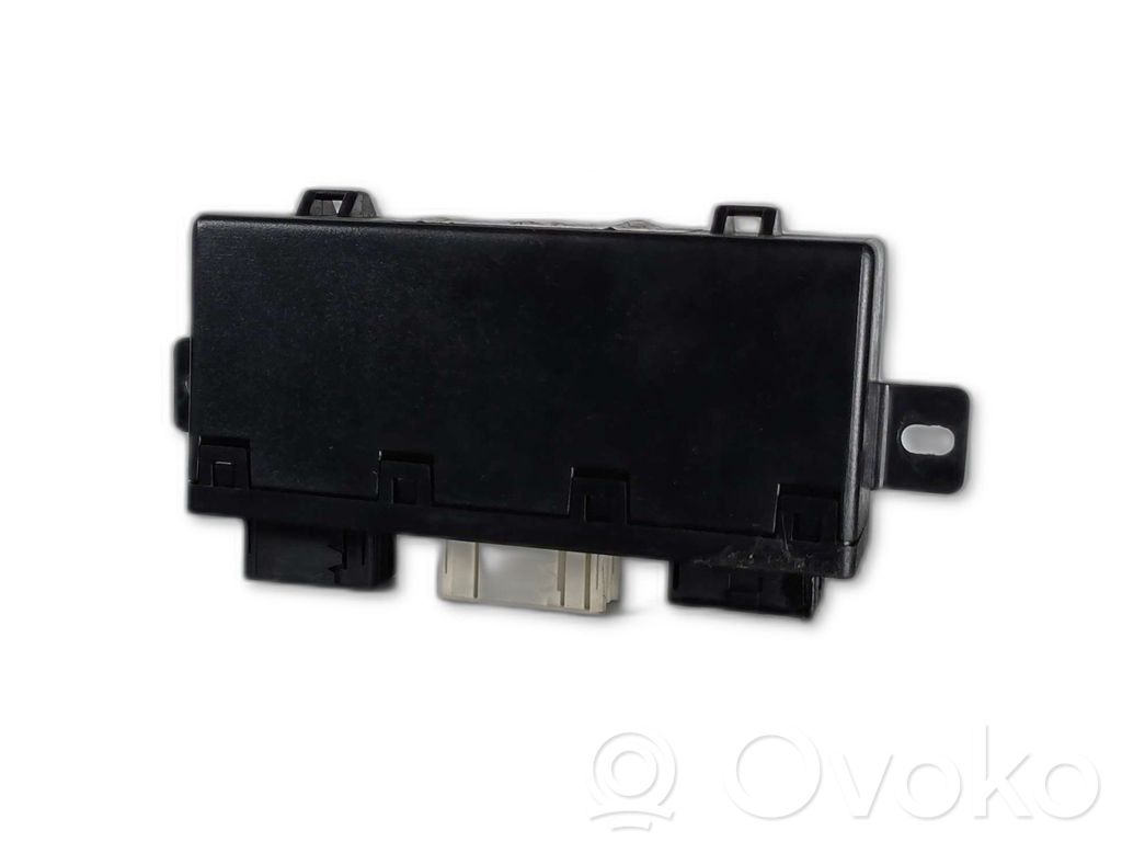 Autres unités de commande / modules   613583776019