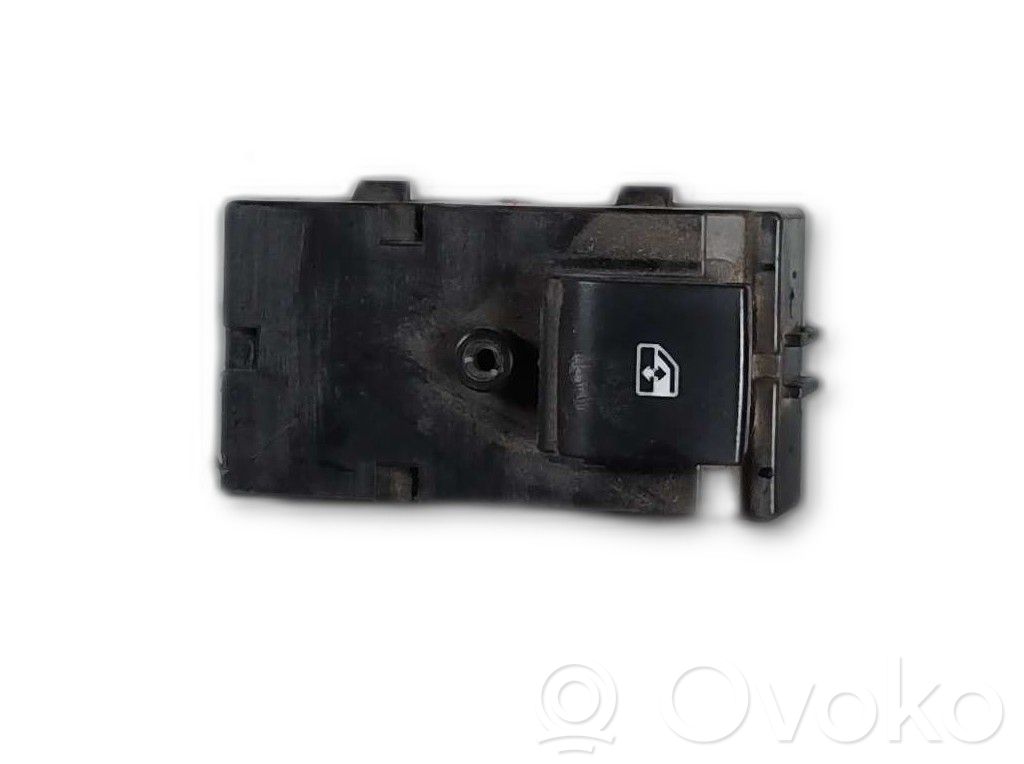 Chevrolet Cruze Electric window control switch 