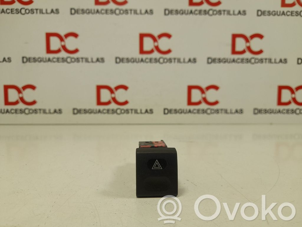 Citroen Xantia Hazard light switch 