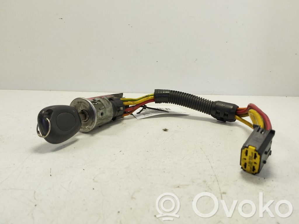 Renault Megane I Užvedimo spynelė 