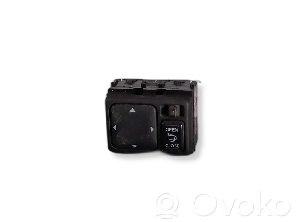 Nissan Note (E11) Wing mirror switch 