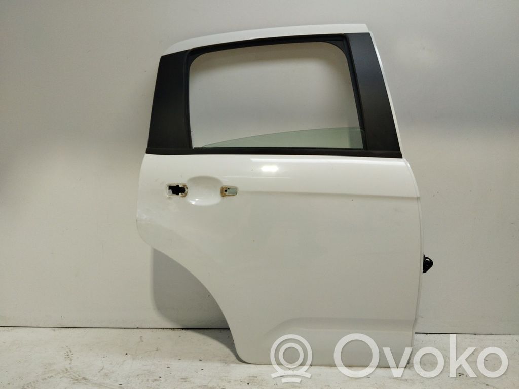 Galinės durys   9004CJ