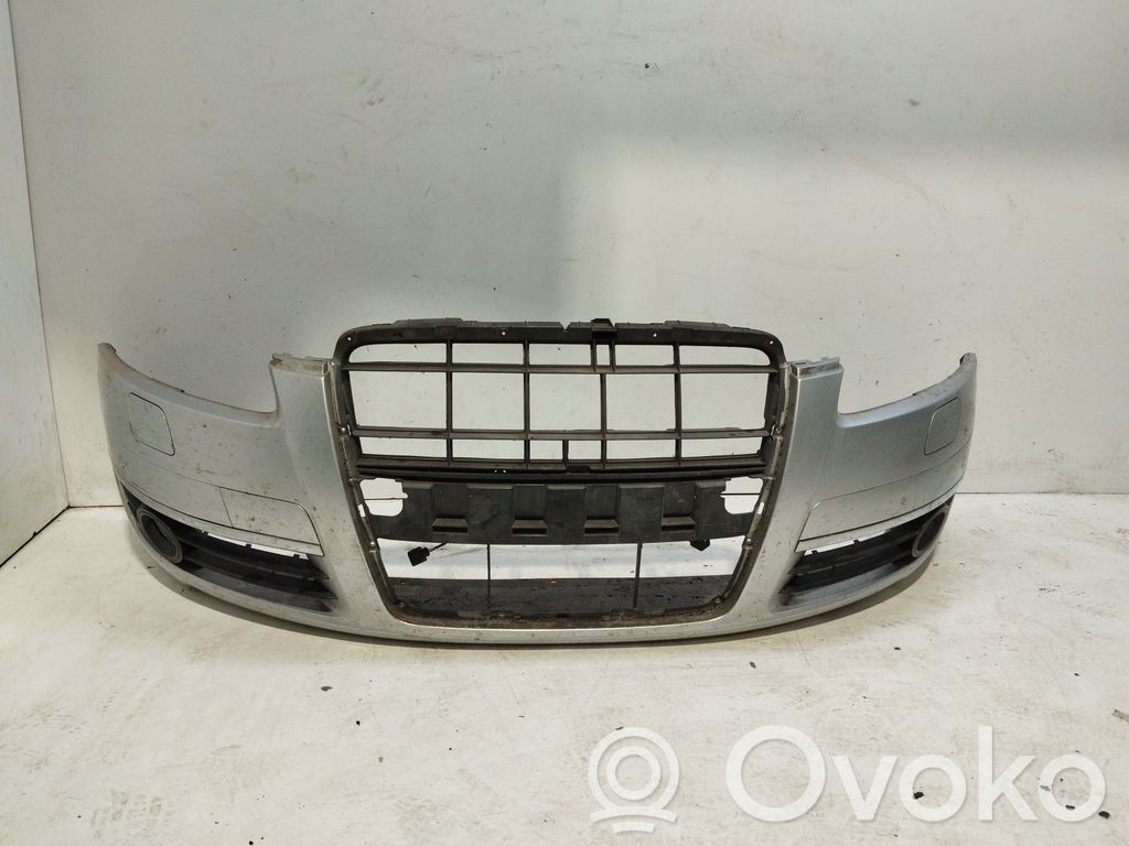 Audi A6 S6 C6 4F Priekinis bamperis 