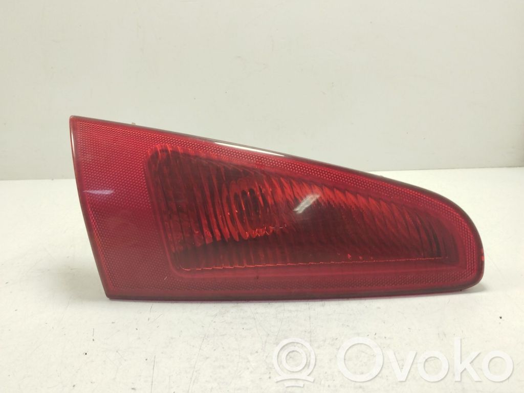 Alfa Romeo 147 Etuajovalon polttimo 