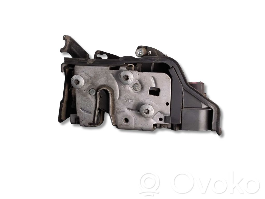 BMW 3 E46 Front door lock 