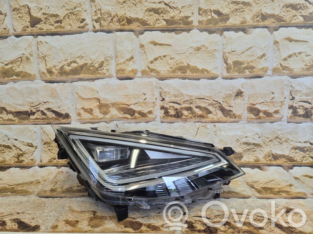 Seat Ibiza V (KJ) Lampa przednia 