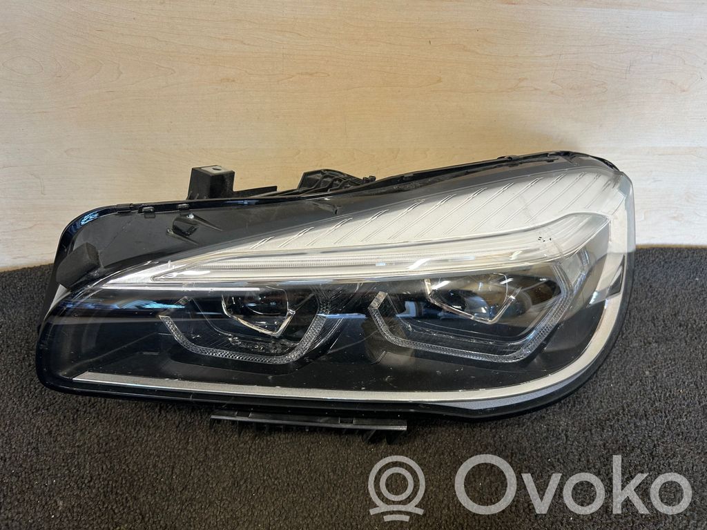 BMW 2 F45 Scheinwerfer 