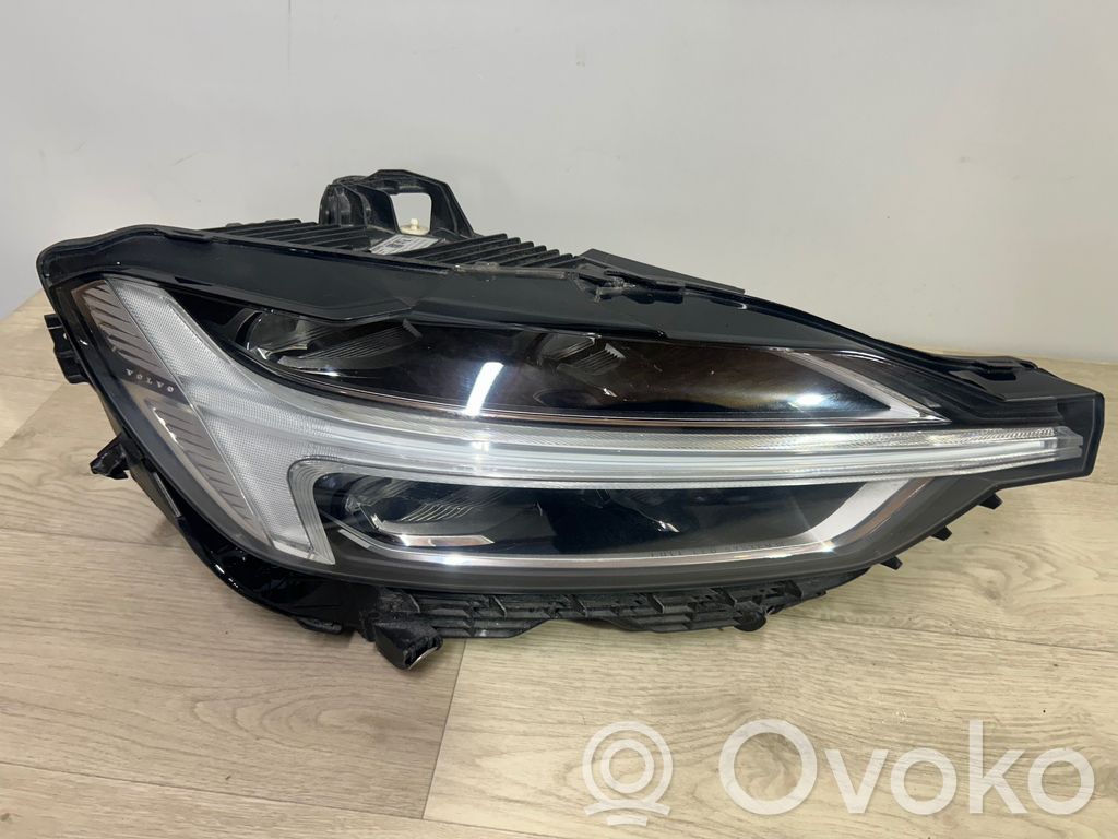 Volvo XC60 Scheinwerfer 