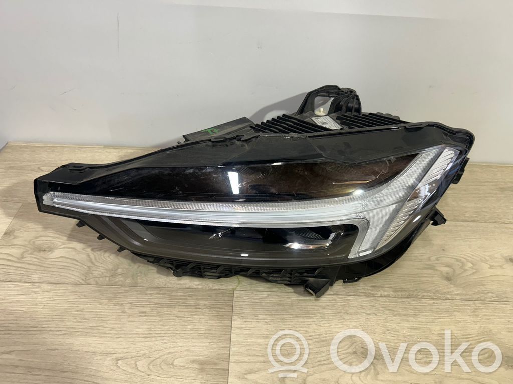 Volvo XC60 Scheinwerfer 