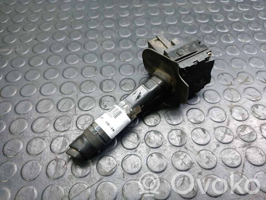Interruptor de luz   B883