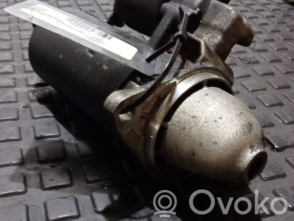 Opel Omega B1 Rozrusznik 