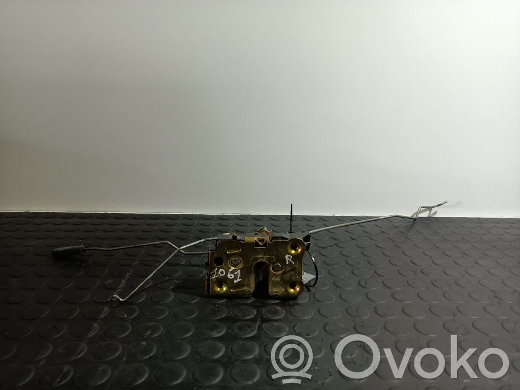 Opel Corsa B Front door lock 