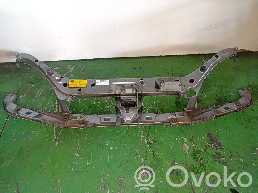 Ford Focus Viršutinė dalis radiatorių panelės (televizoriaus) 
