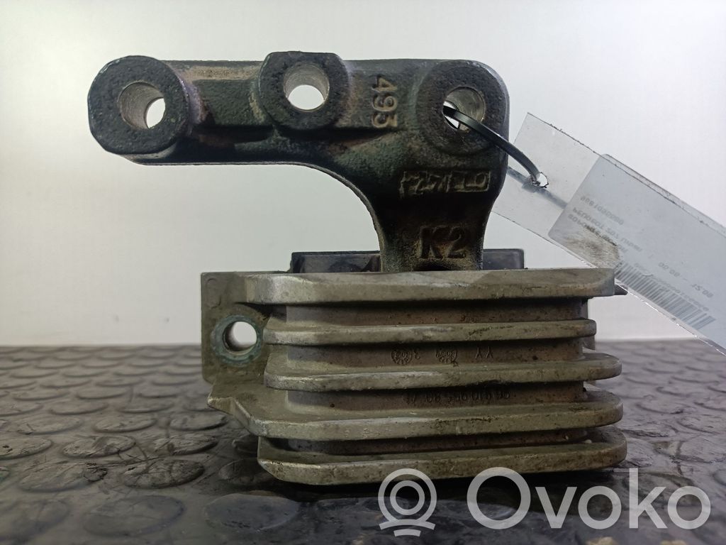 Peugeot 207 Engine mount bracket 