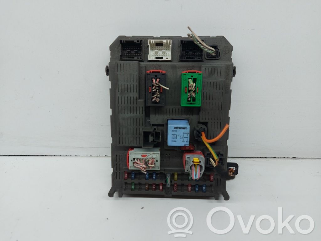 Módulo de fusible   9643805380