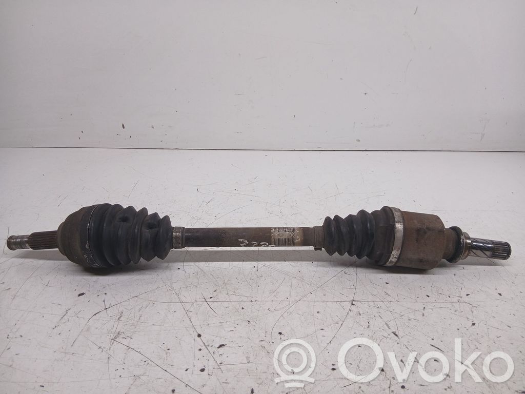 Renault Clio III Eje de transmisión delantero 