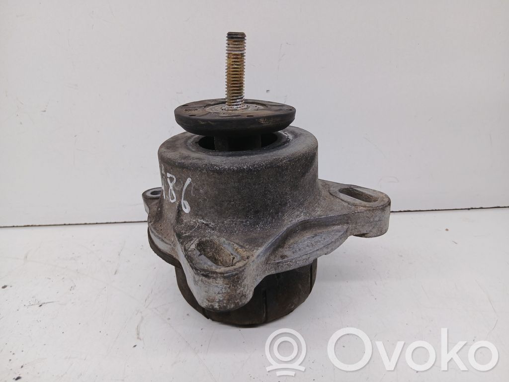 Engine mount bracket   4C116A002AC