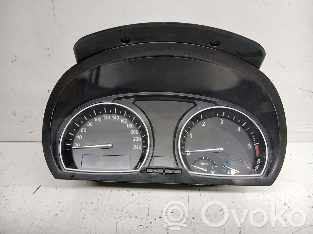 BMW X3 E83 Speedometer (instrument cluster) 