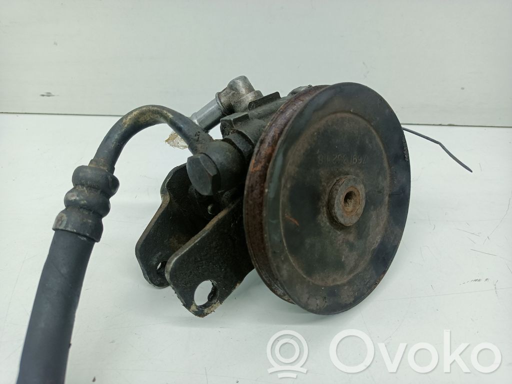 Chevrolet Nubira Power steering pump 