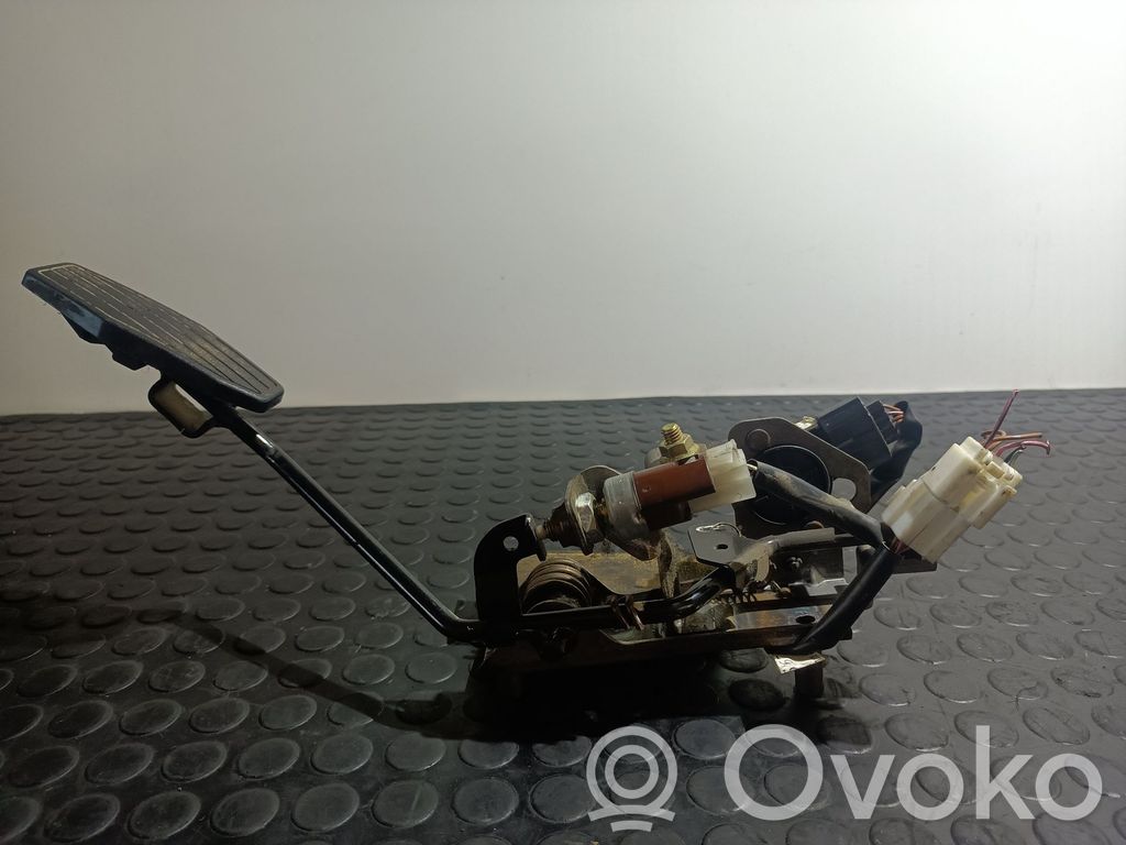 Opel Vectra B Accelerator throttle pedal 