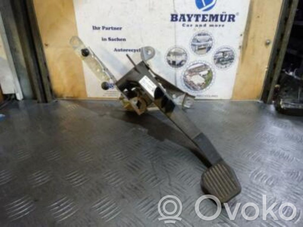 Ford Focus Pédale d'embrayage 