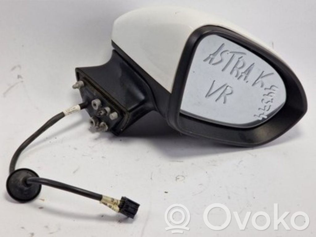 Opel Astra K Elektryczne lusterko boczne drzwi przednich 