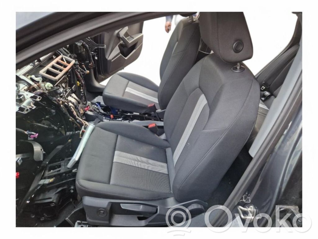 Audi A3 8Y Sėdynių komplektas 