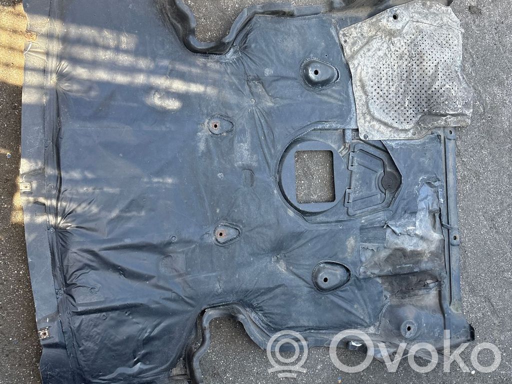 Front bumper skid plate/under tray
