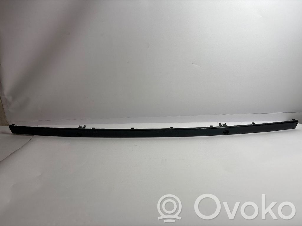 Moldura embellecedora   7005943