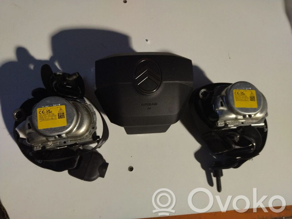 Turvatyynysarja   98534991ZD,34236440D,34263554B