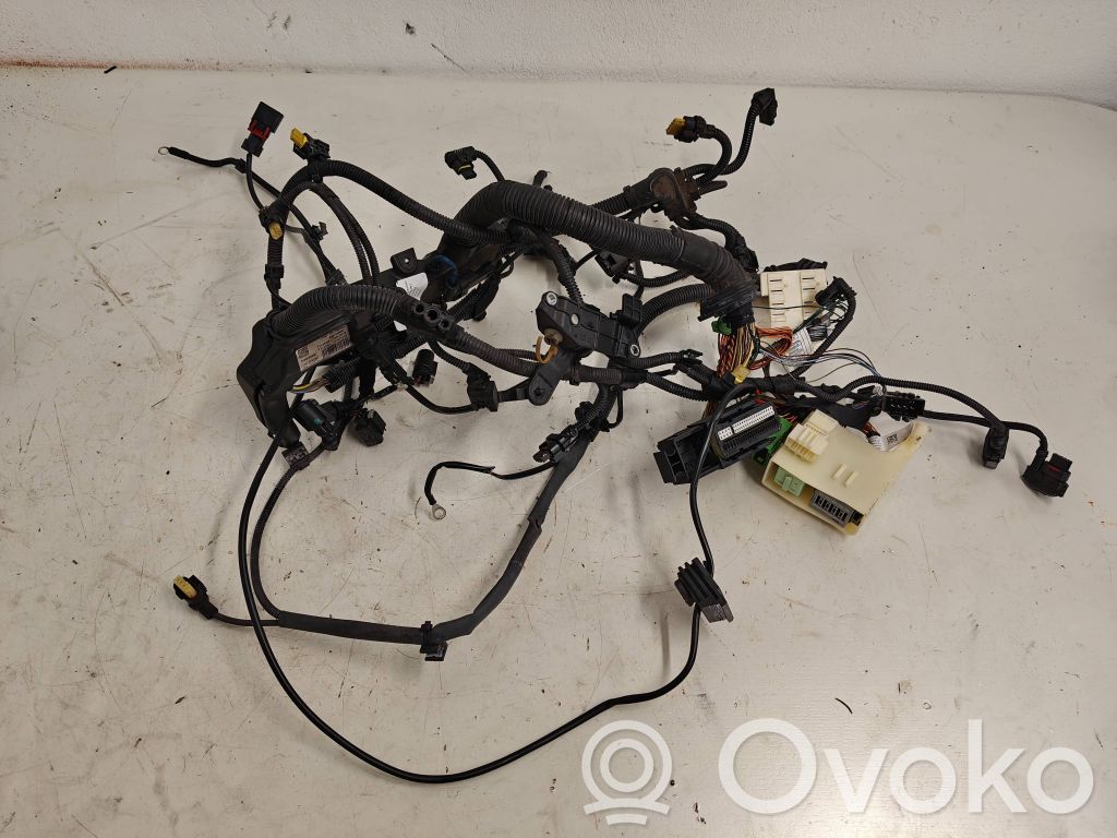 BMW 3 F30 F35 F31 Wiązka przewodów silnika 