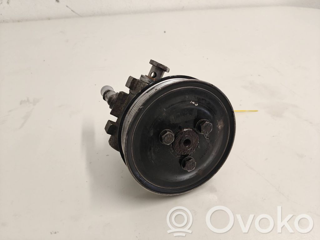 BMW 3 E90 E91 Power steering pump 