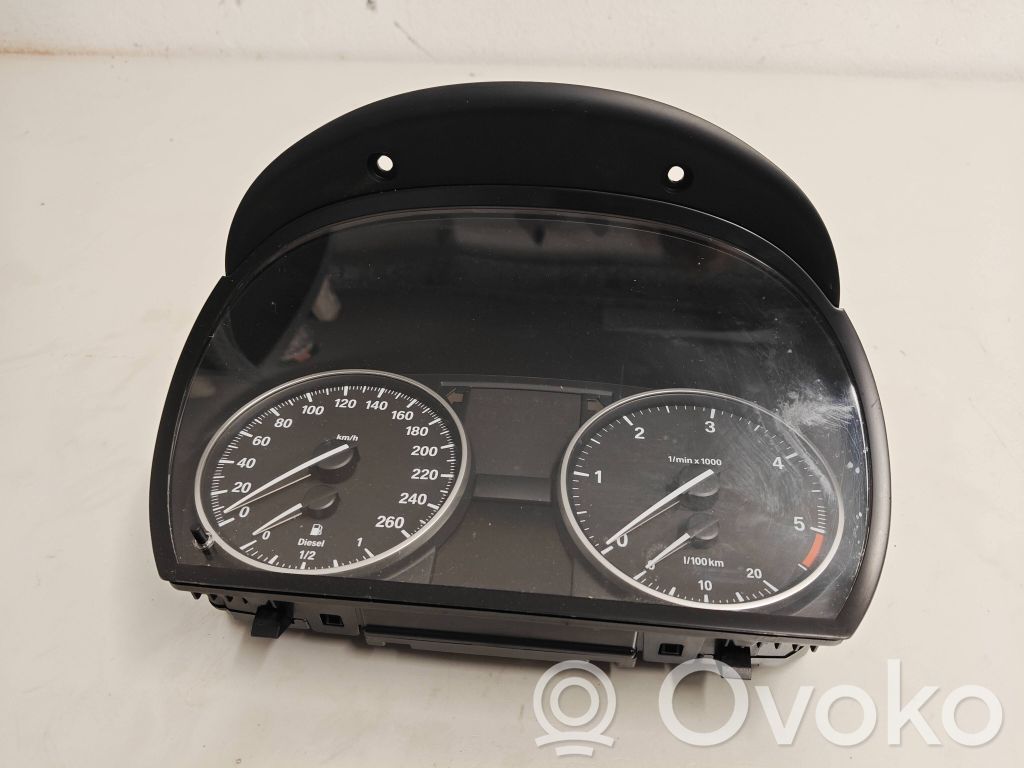 Geschwindigkeitsmesser Cockpit   9187344,684232383,14369510