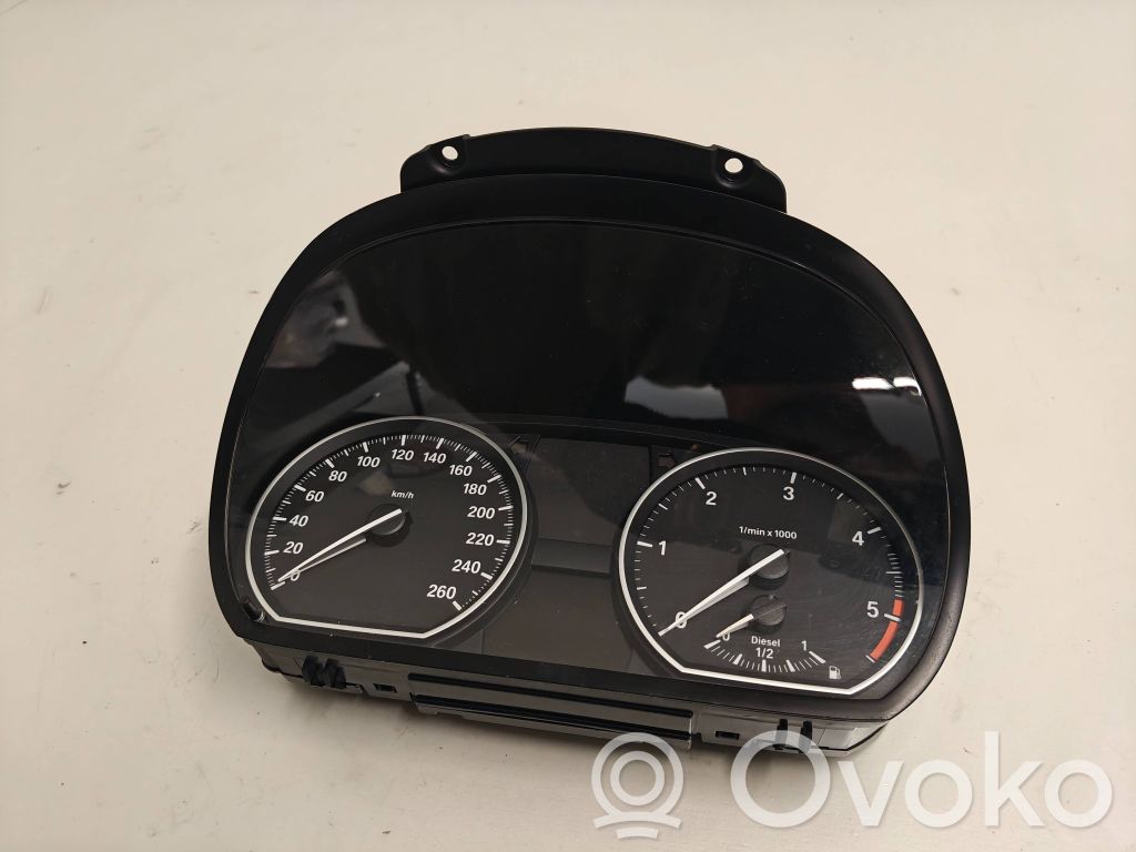 Geschwindigkeitsmesser Cockpit   9187332,9187332,403205500,170305656