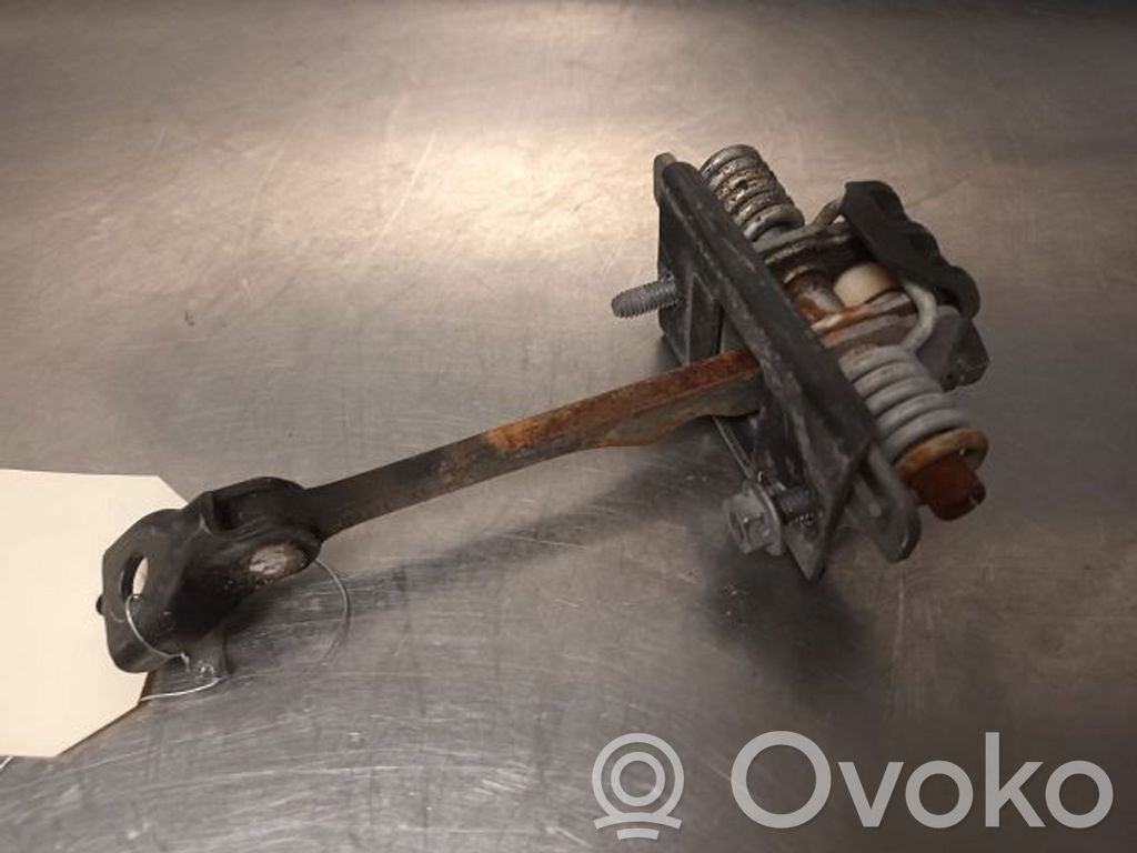 Citroen DS3 Etuoven pidätin 