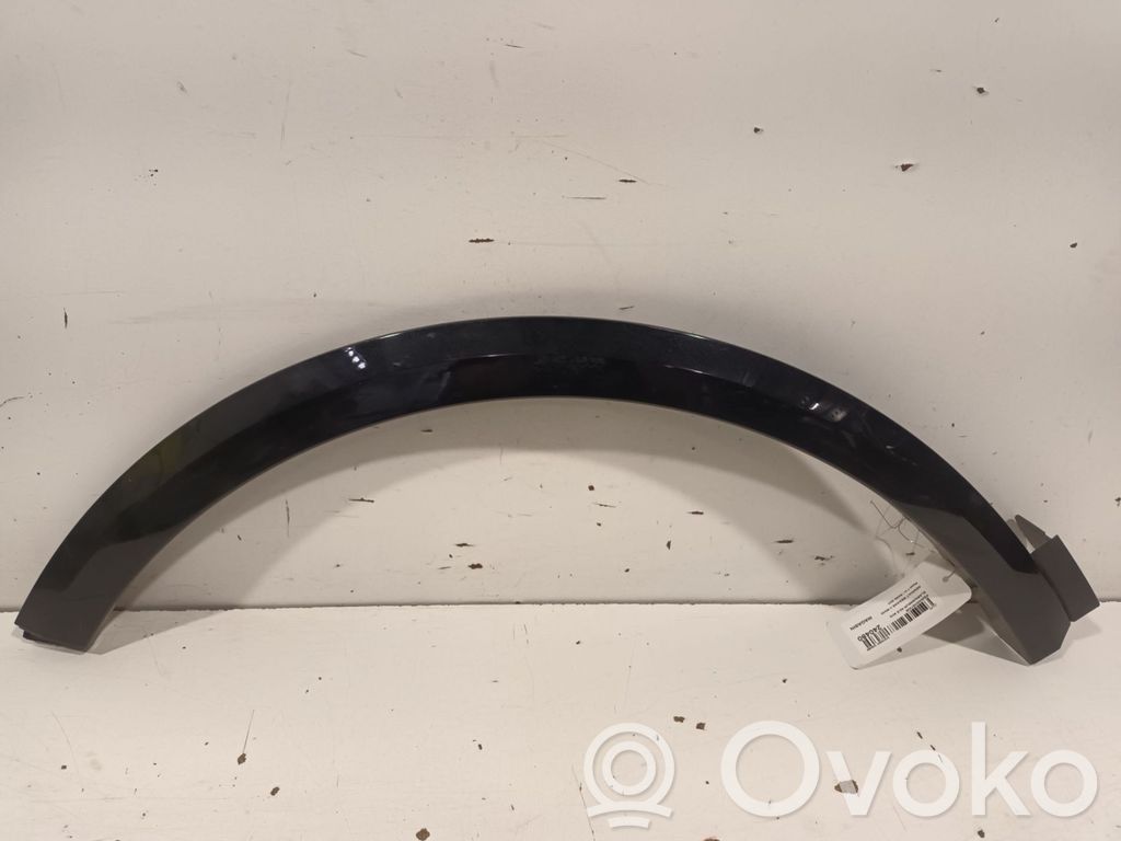 Renault Megane E-Tech Etupyöräkotelon koristelista 